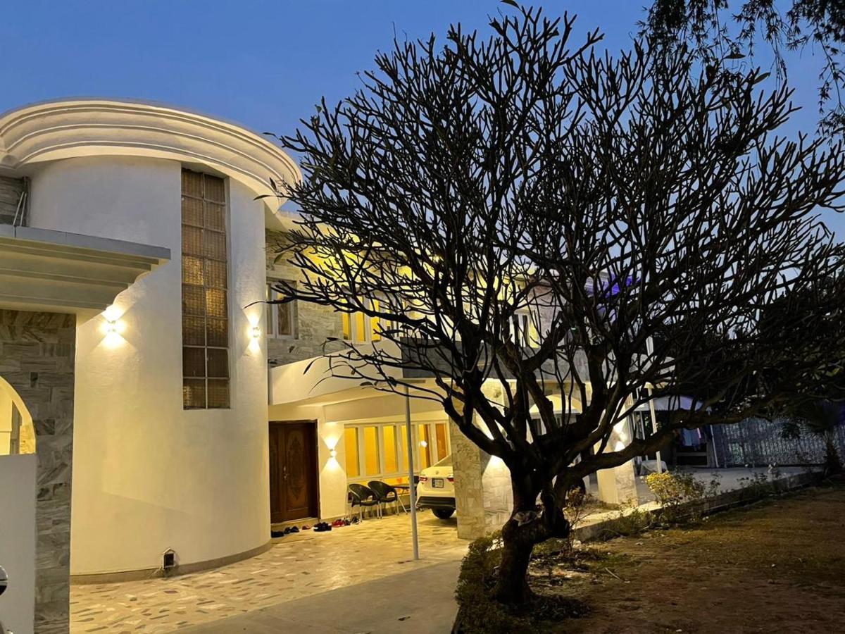 Laca Sa Lodge Opp Canturus Mall Islámábád Exteriér fotografie